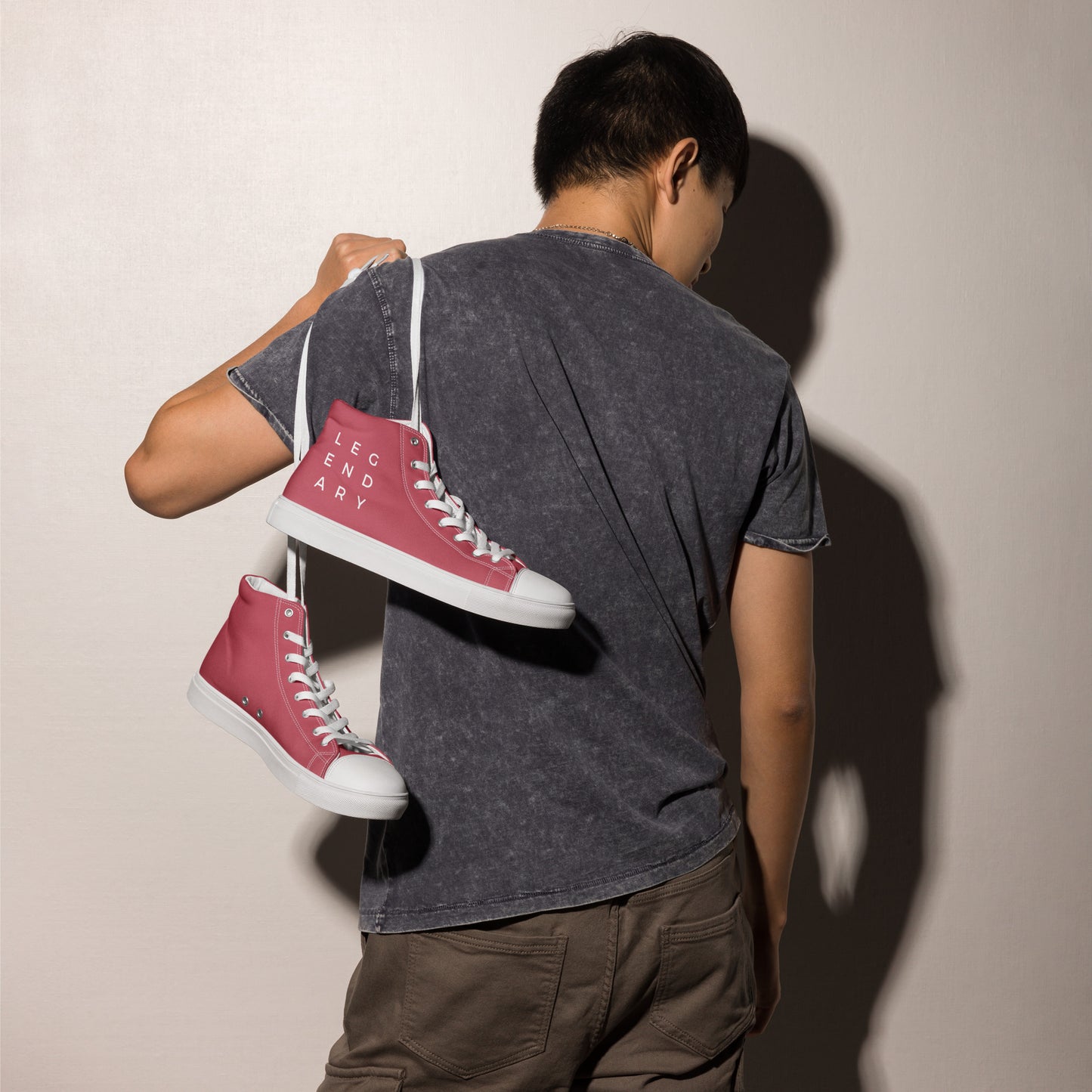 
                  
                    Vibrant Red Men’s high top shoes | LEGENDARY Print
                  
                