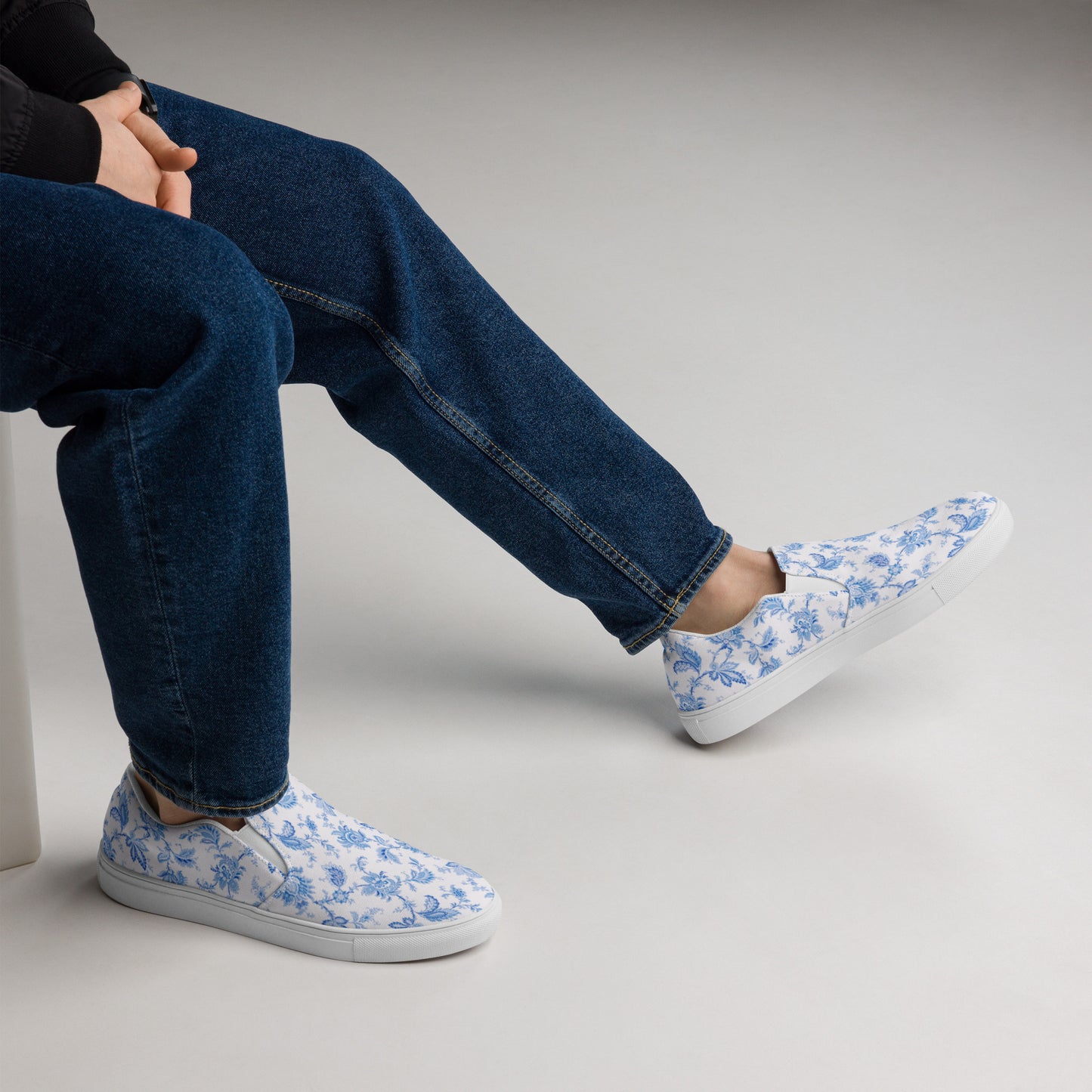 
                  
                    Floral Blue Men's Slip-On Canvas Shoes | Stylish and Comfortable Casual Footwear
                  
                