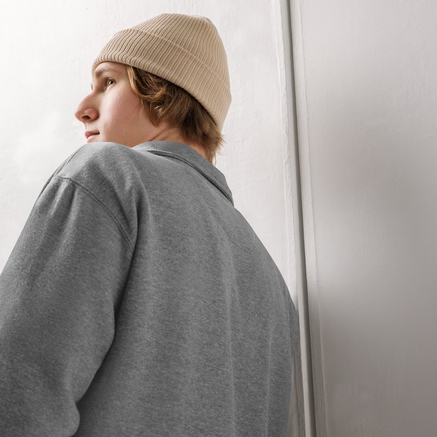
                  
                    Phoebo Unisex Fleece Pullover | Cozy Warmth for Everyday Comfort
                  
                